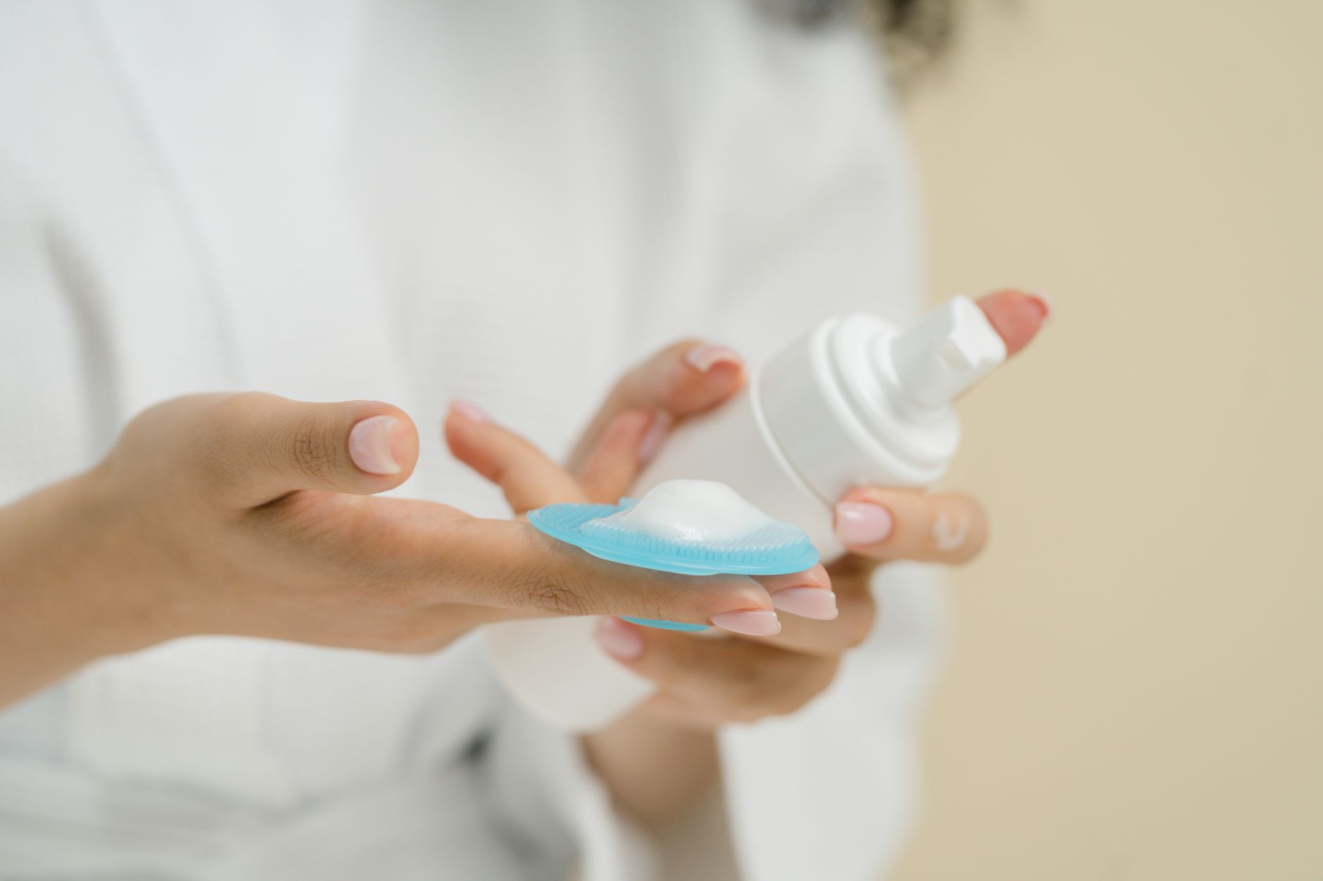 Keloid scar treatment Maldives often combines steroid injections, silicone and pressure