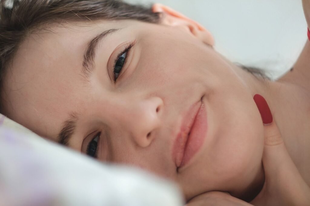 Under-Eye Hollows: How Tear Trough Filler Works